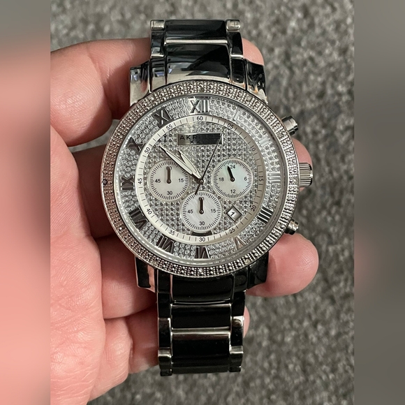 Akribos XXIV Silver and Black Chronograph Watch 2ct Genuine Diamonds - Picture 5 of 11